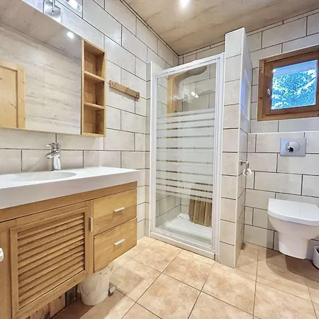 Indépendant Avec Spa, Sauna Et Cheminée à - 10 Pers - Fr-1-595-102 * Notre-Dame-de-Bellecombe