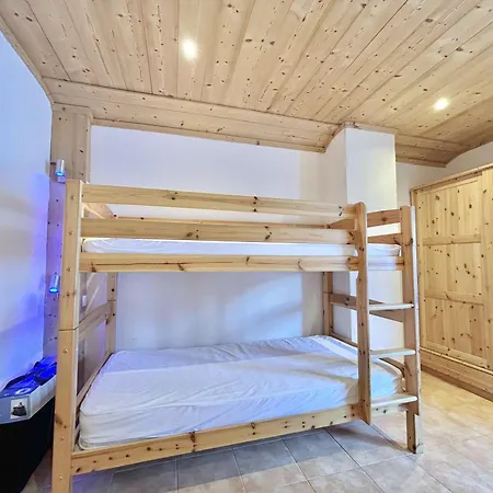 Chalet Indépendant Avec Spa, Sauna Et Cheminée à - 10 Pers - Fr-1-595-102 Notre-Dame-de-Bellecombe